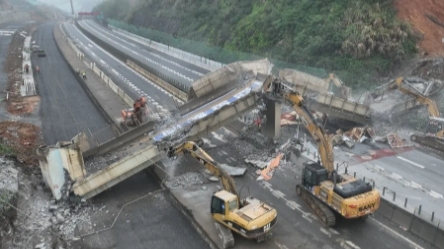 32座跨线桥成功拆除，京港澳高速耒宜改扩建南往北方向恢复通车