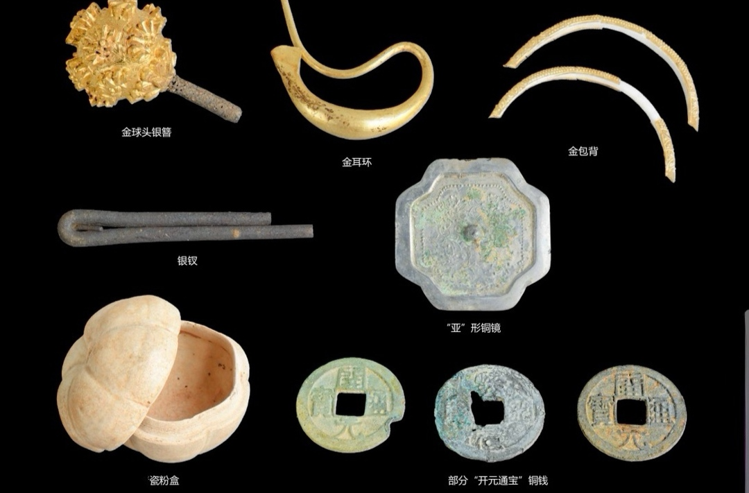 “金包背”压刘海，1000多年前女性的时尚头饰
