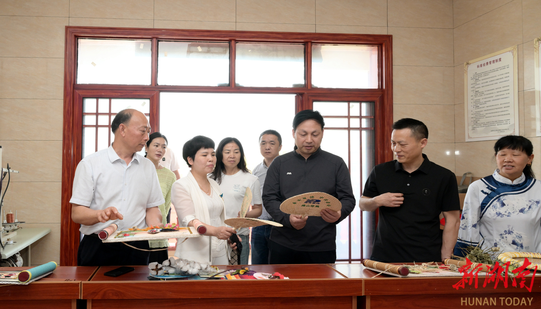 娄底加大“非遗”档案的保护与开发