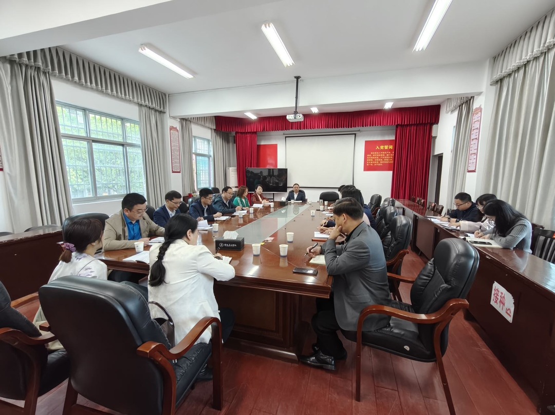 常德市教科院專家蒞臨嘉樹學(xué)校開展教學(xué)視導(dǎo)