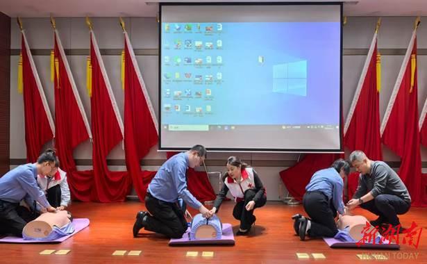 南华大学护理学院应邀为衡阳市雁峰区人民检察院开展应急救护培训