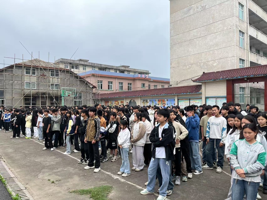 嘉禾二中开展防汛应急疏散演练暨消防安全培训活动