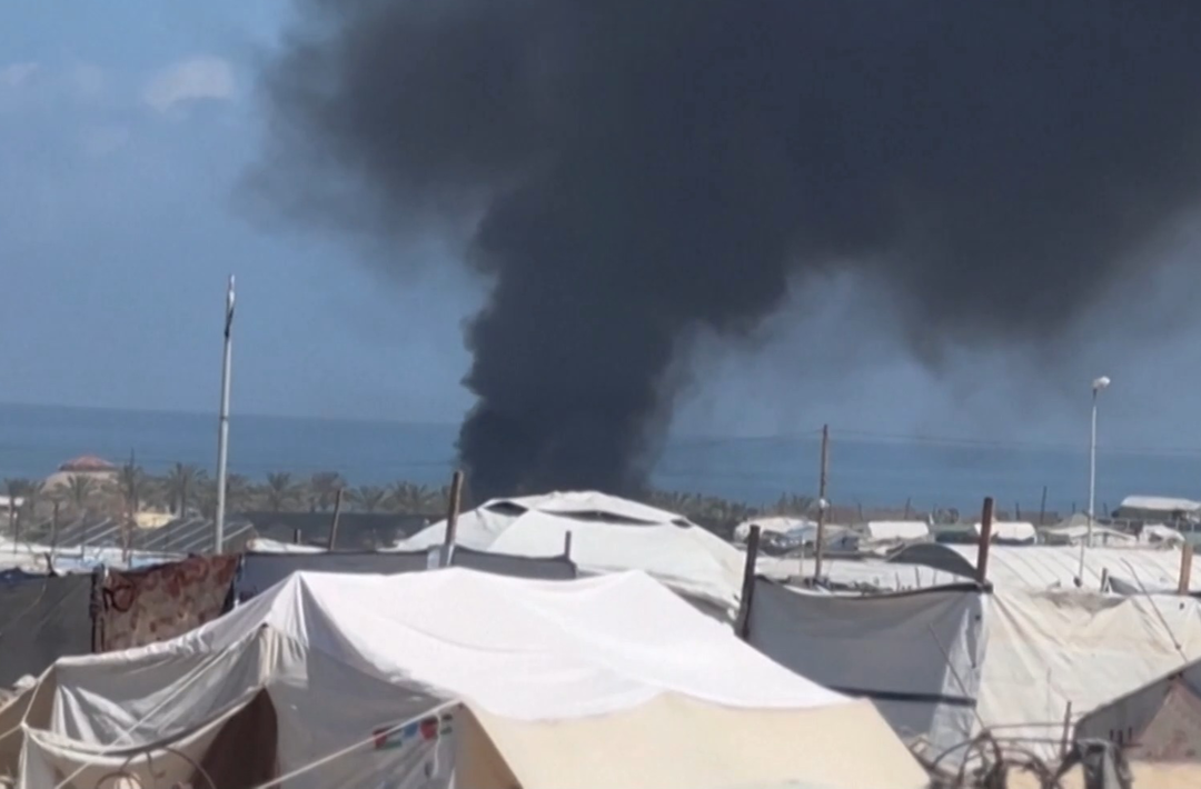 以軍對加沙發(fā)動密集襲擊 造成至少49人死亡
