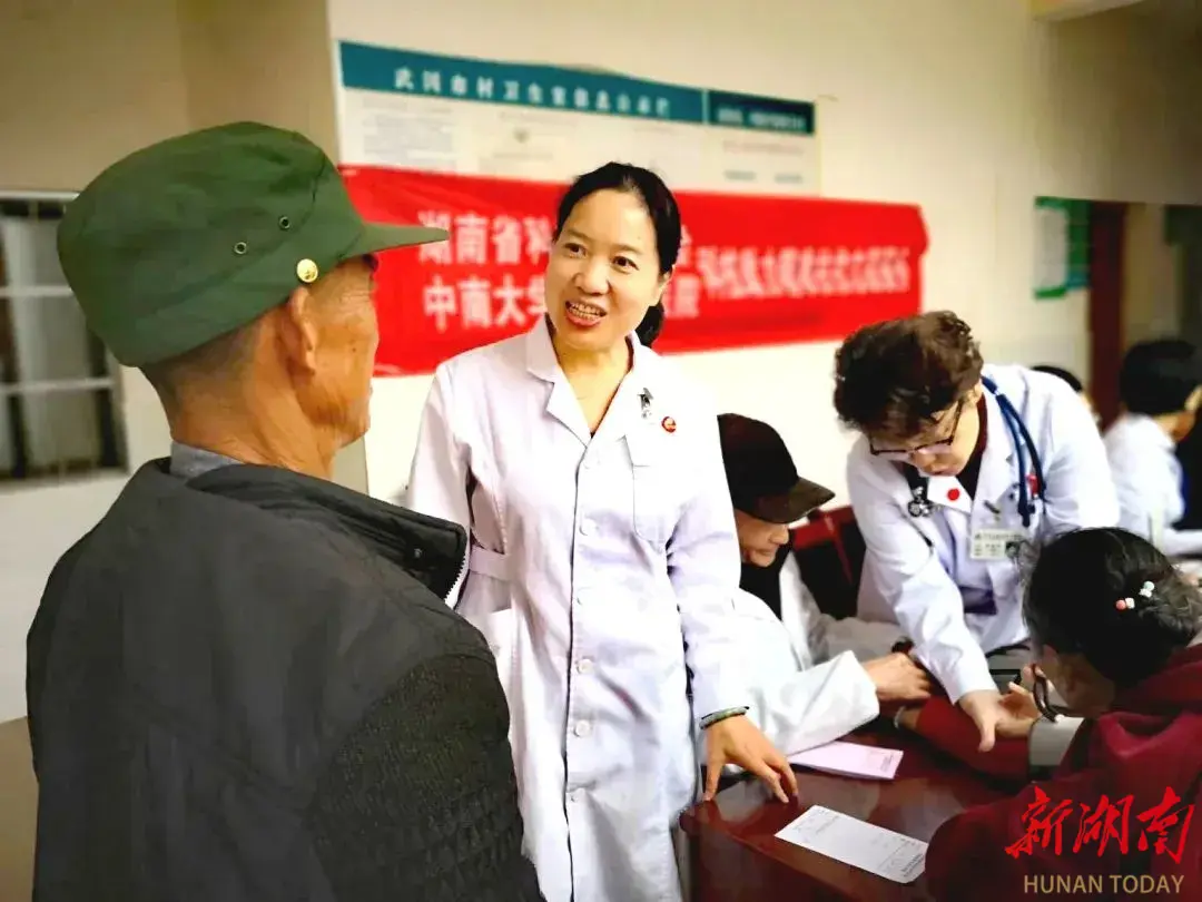 “慢病”老人如何安全出游？送您一份健康指南！