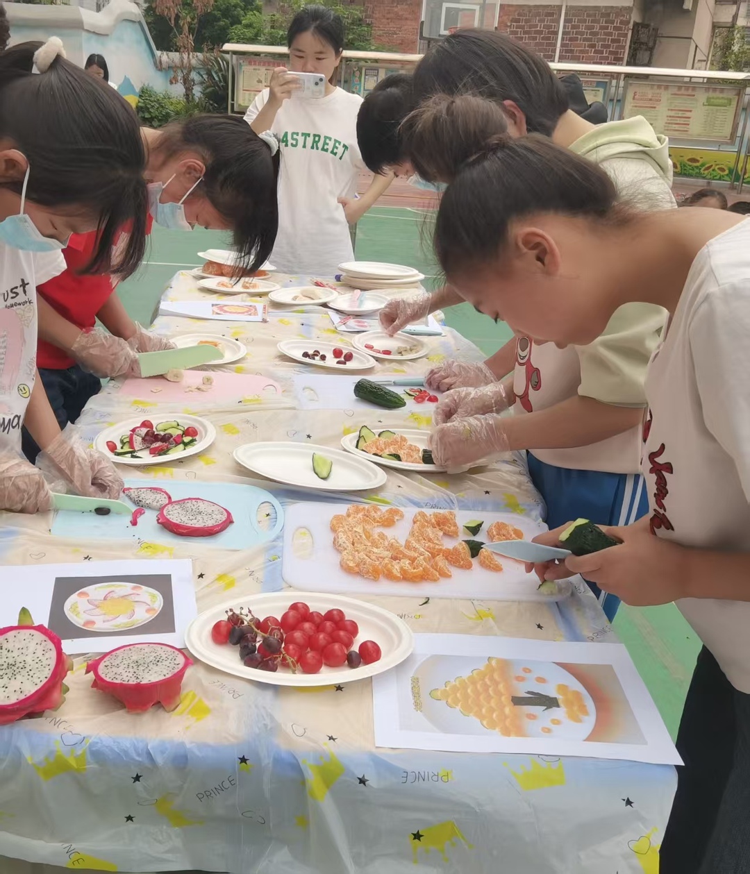 新邵县特殊教育学校：自理竞赛展风采，生命之花绽芳华