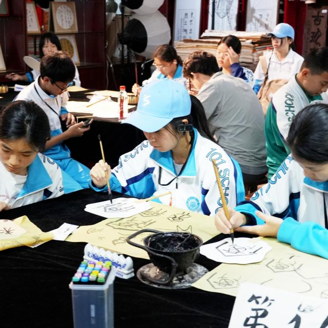 “八艺展”遇见非遗！千名学子来到雨花这里……