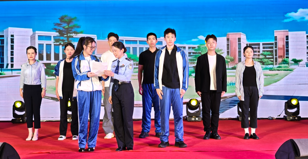 警民同台 情景展演｜长沙公安举办“青锋警”法治知识竞赛决赛