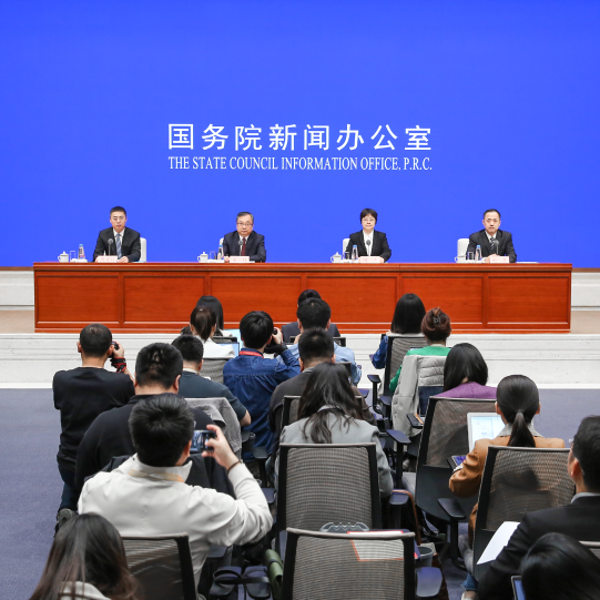观点头条丨读懂“成熟一项、出台一项”背后的信心与力量