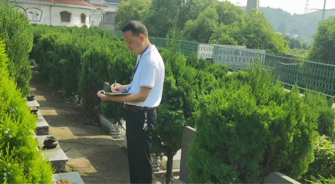 娄底市殡仪馆：贴心服务获褒奖，殡葬温情暖民心