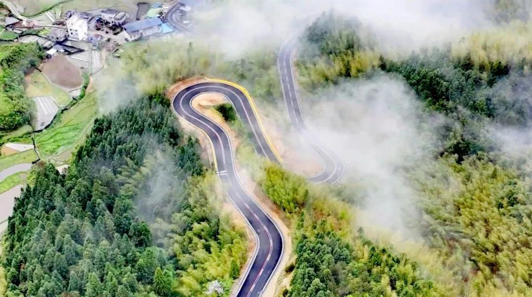 郴仰公路通啦！“五一”玩转仰天湖全指南