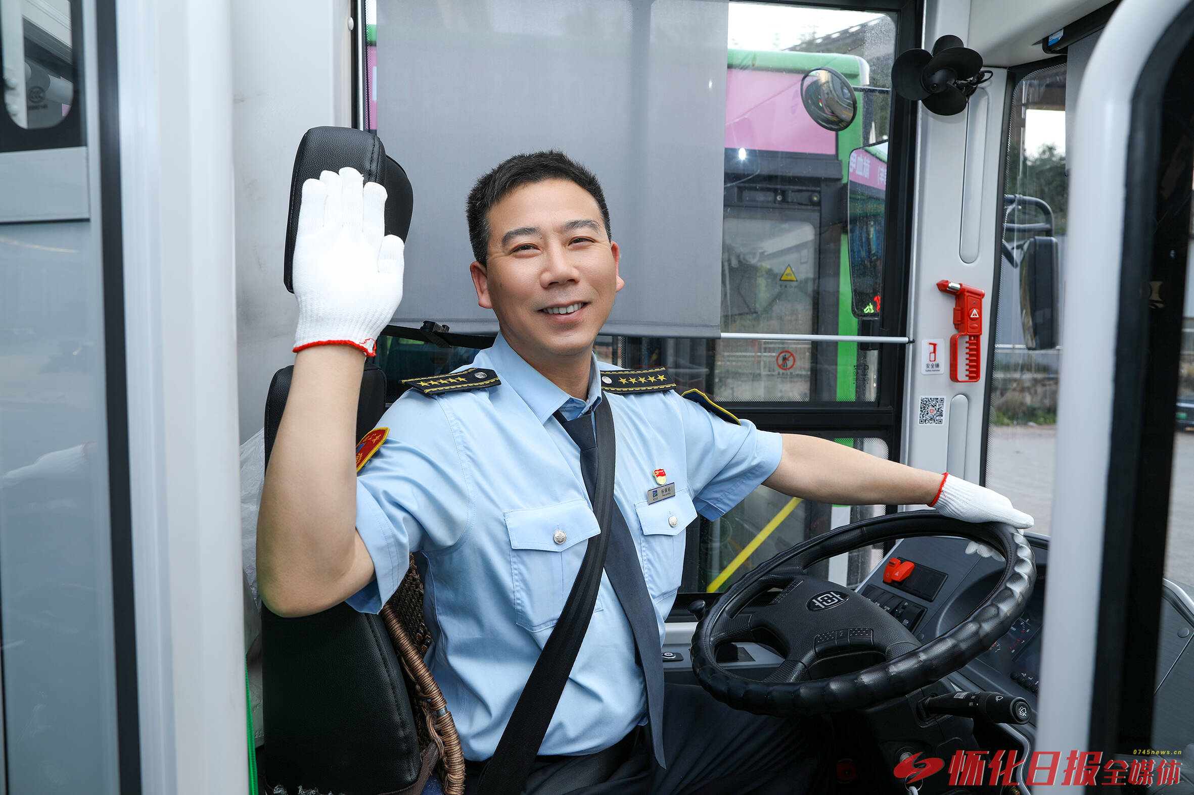 合力奏响新时代劳动赞歌——怀化市部分全国劳动模范和先进工作者风采展示