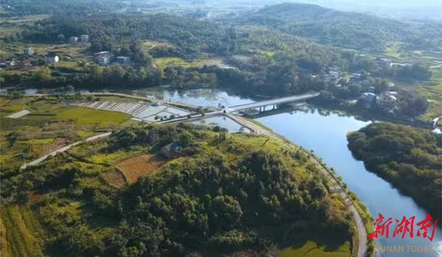 老百姓呼吸清新空气，喝放心水  祁东县打好蓝天碧水净土保卫战