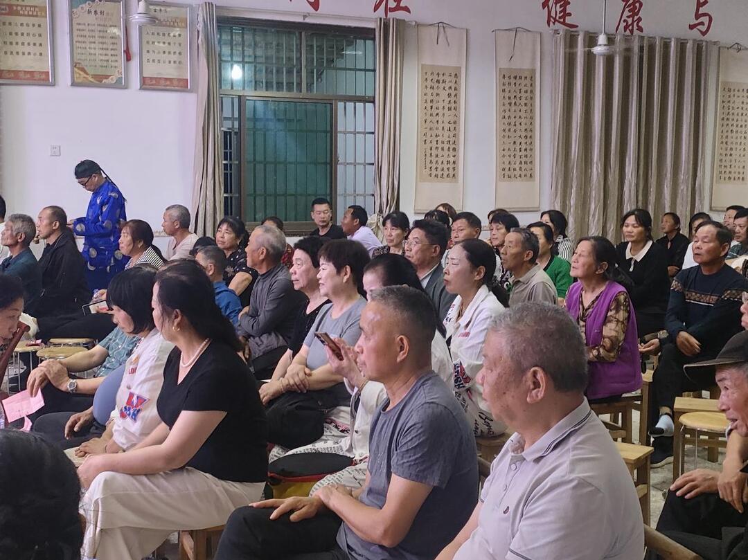 汨罗大荆镇金渡村：送戏下乡进村 文化惠民促乡村振兴