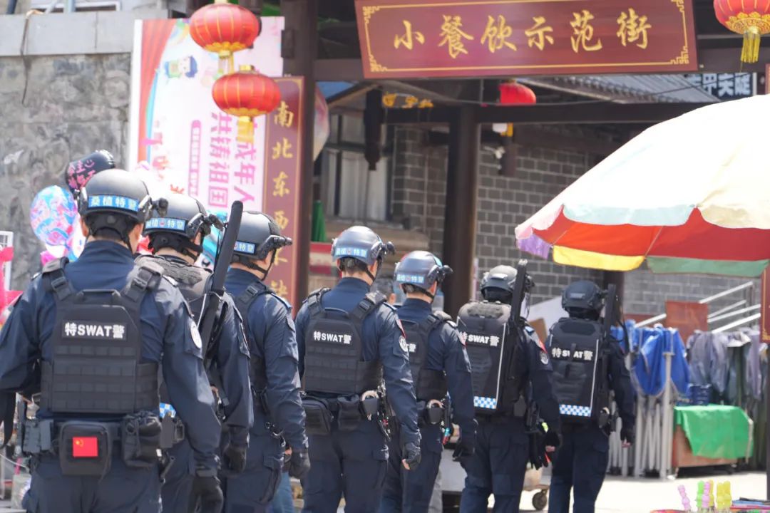 假期收官 “警”色依旧——桑植公安圆满完成五一安保任务