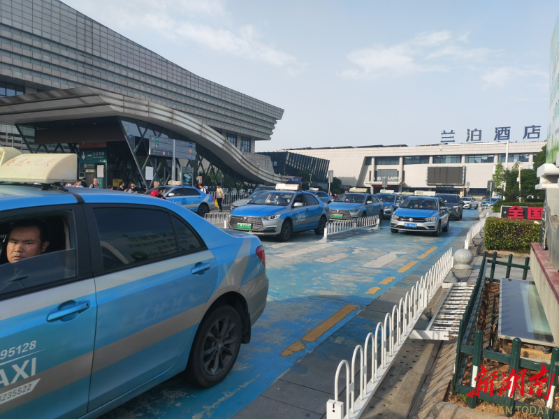 “五一”假期娄底市道路运输行业安全稳定有序