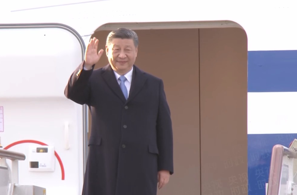 习近平抵达莫斯科对俄罗斯进行国事访问并出席纪念苏联伟大卫国战争胜利80周年庆典