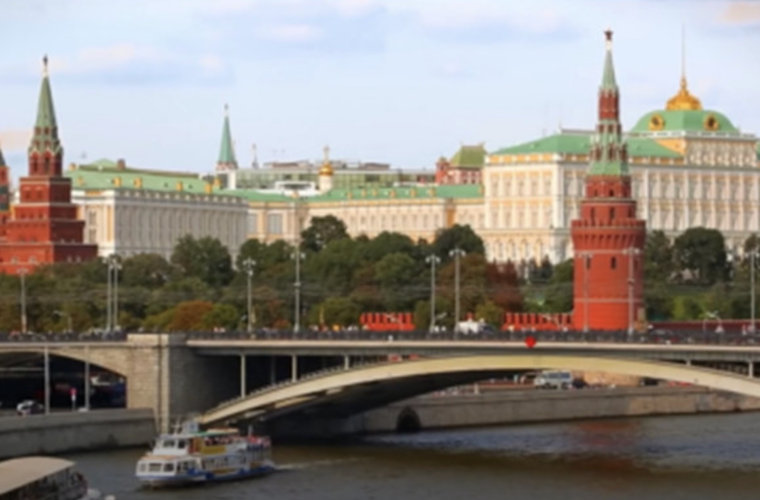 跟着习主席看世界 | 走进俄罗斯：铭记历史，开创未来