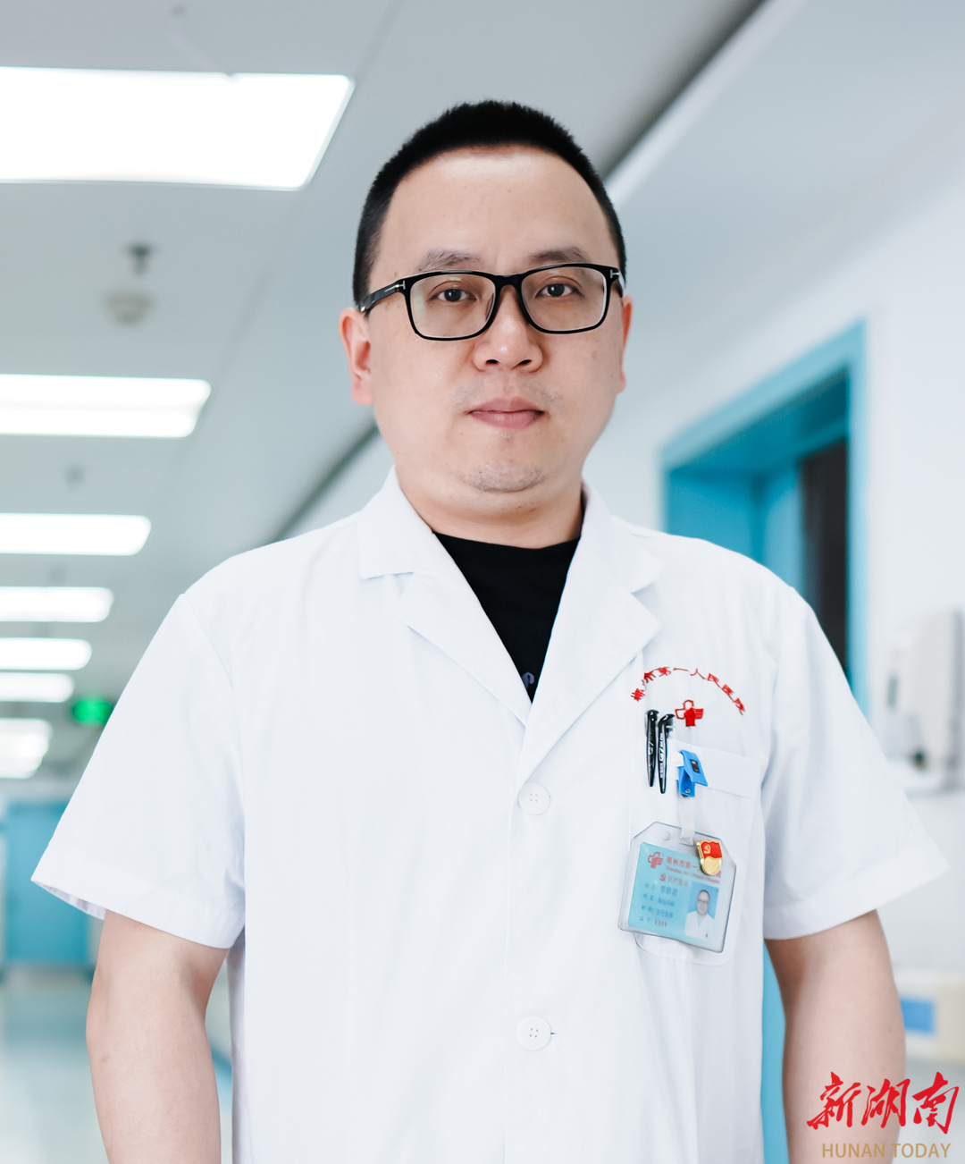 勇闯“生死禁区”的“刀尖舞者”——记郴州市第一人民医院胸心外科主任李轶君的攻坚之路