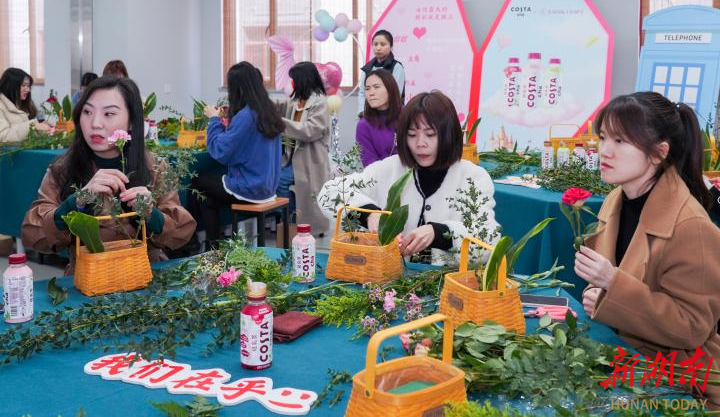 “以爱为名”致敬母爱 中粮可口可乐华中公司传递每一份“在乎”的快乐