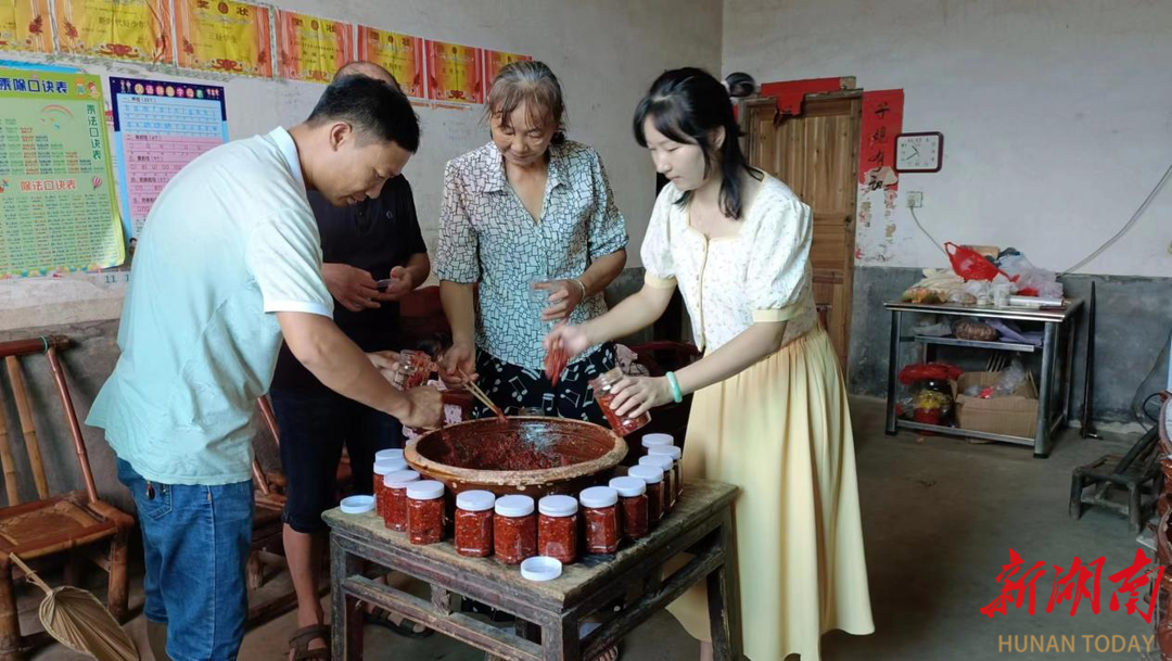 杏子铺镇多措并举筑底线，乡村振兴强动能