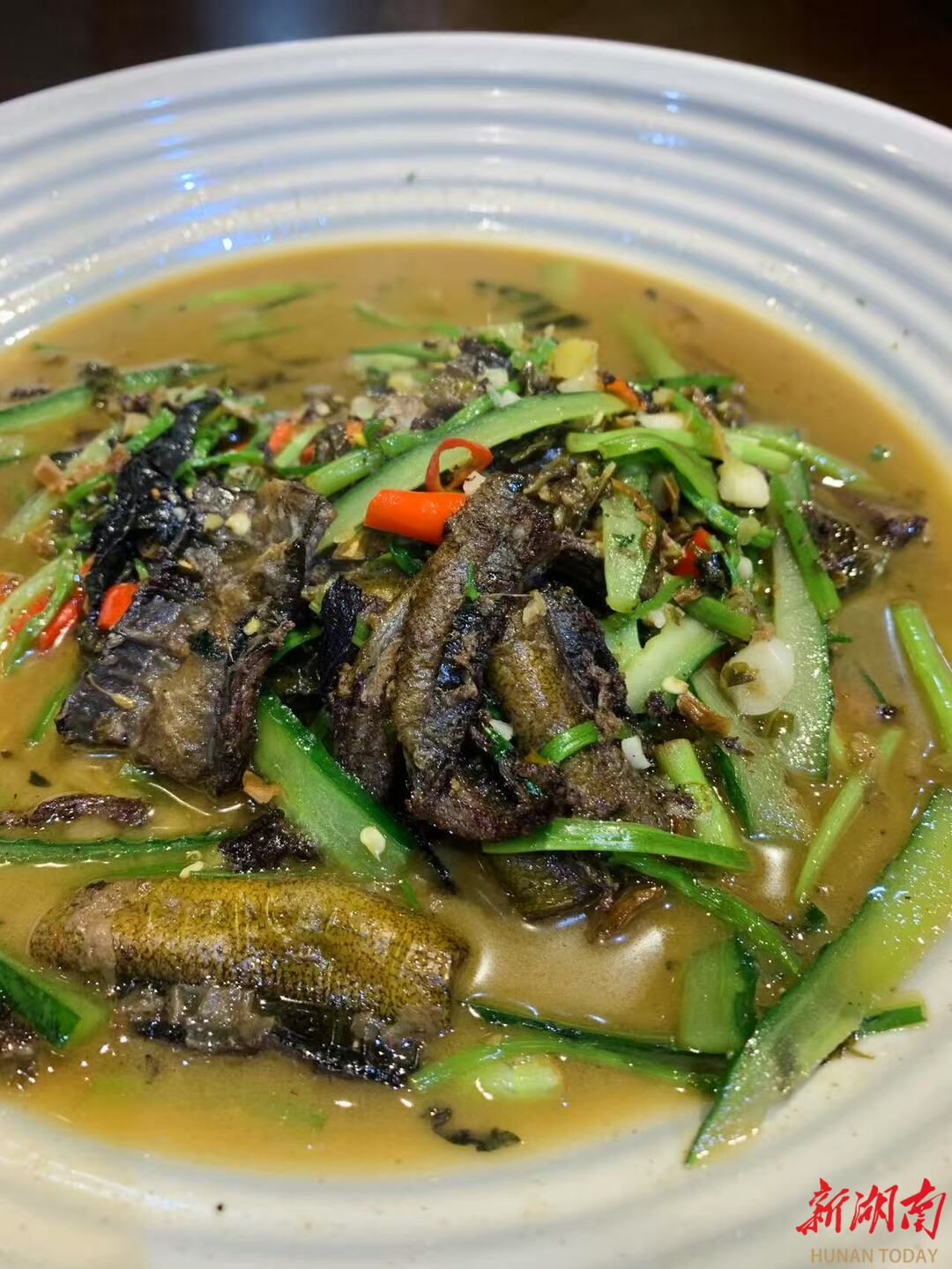 华容芥菜偶遇土鳝鱼， 鲜