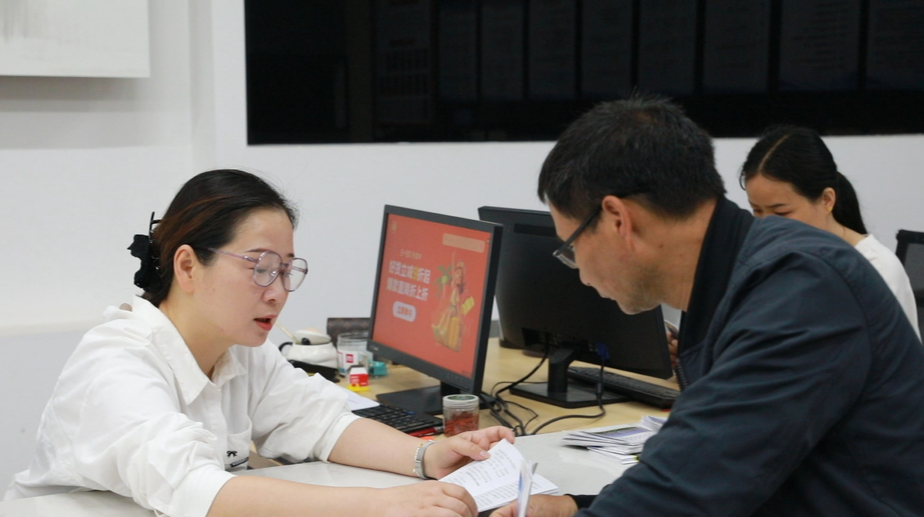 靖州创新创业孵化基地：入驻企业30余家，带动就业超1200人