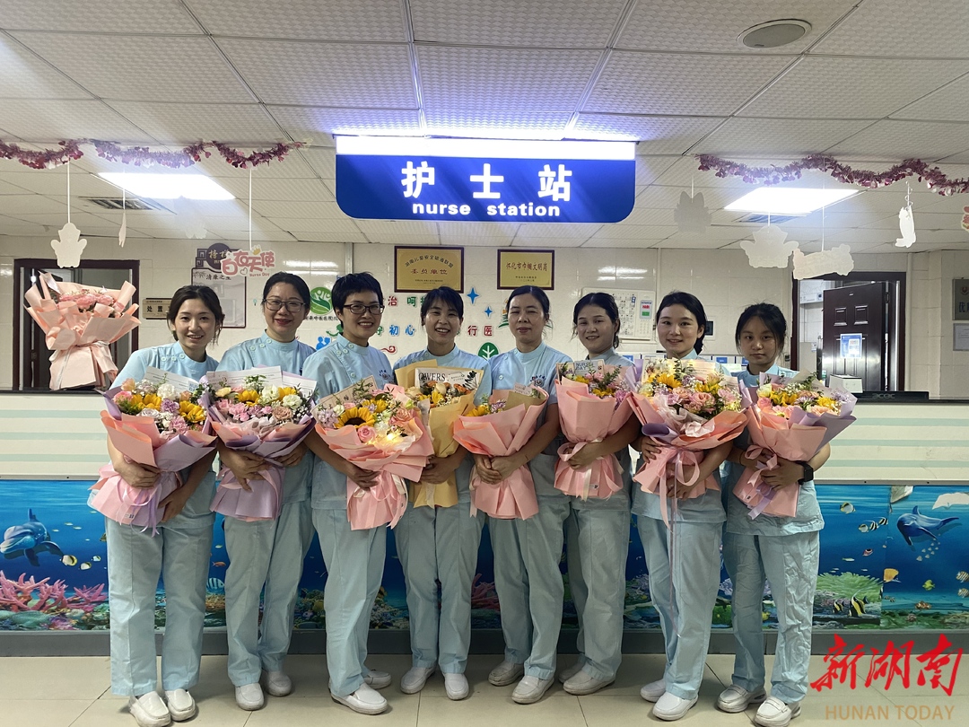 情暖护士节 关怀润人心——溆浦县中医医院开展护士节慰问活动