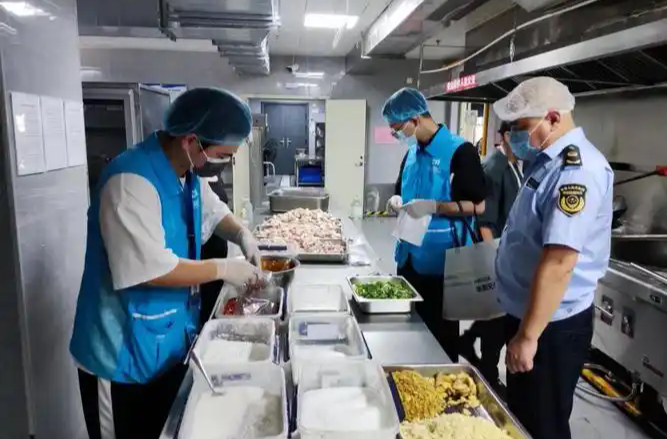 北京启动餐饮食品安全“夏安”行动，重点瞄准烧烤、凉菜、冷饮
