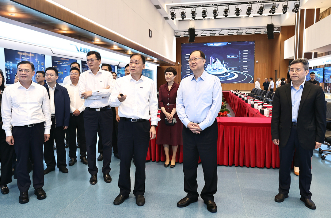 湖南代表团与中国电子和中兴通讯举行工作会谈