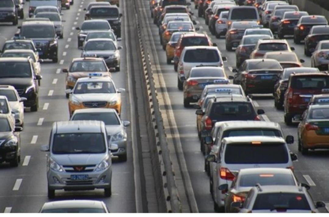 北京市面向无车家庭再次增发2万个新能源小客车指标