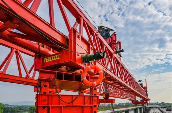 Fushui Bridge Under Construction in Daoxian County