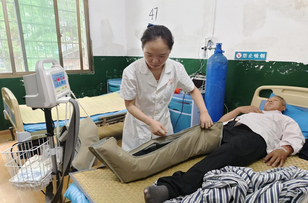 护梦芳华｜用爱守护生命的微光 ——记祁东县“优秀护士”、第三人民医院周慧敏