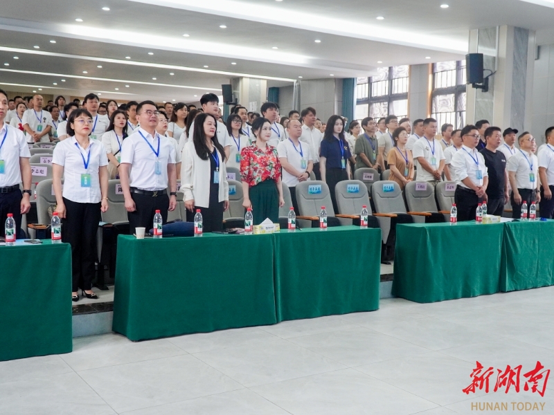 300多名艺术教师集体“充电” 师德培训“燃”动岳麓