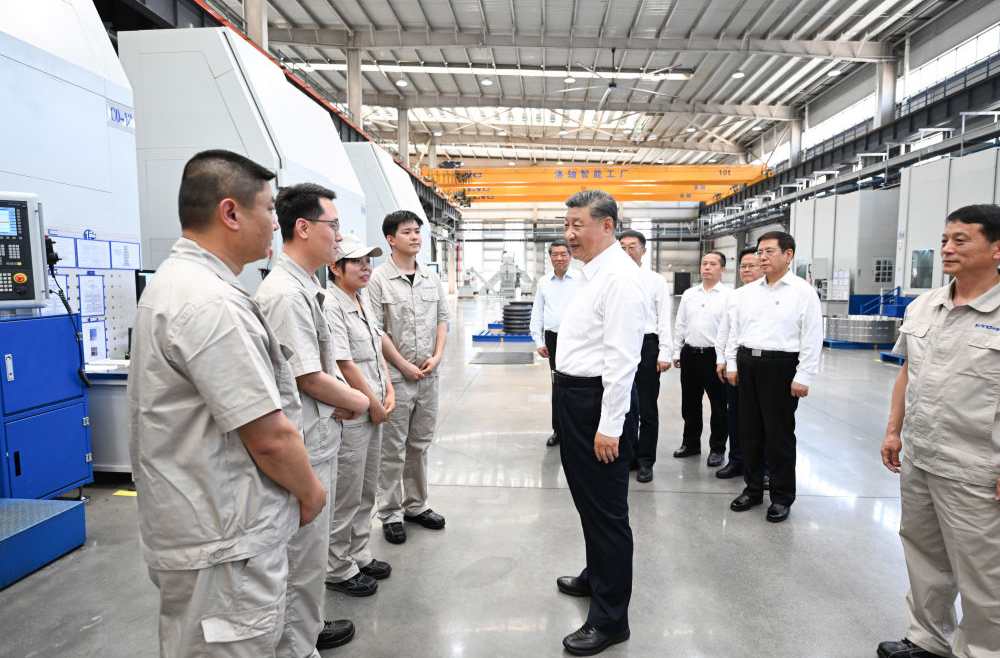 和总书记面对面｜两个行当，一颗匠心