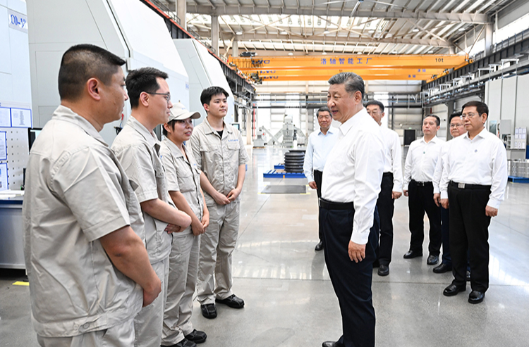 联播+｜总书记感慨“这条路走对了”