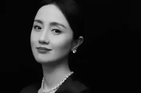 国家话剧院深夜发长文，悼念朱媛媛