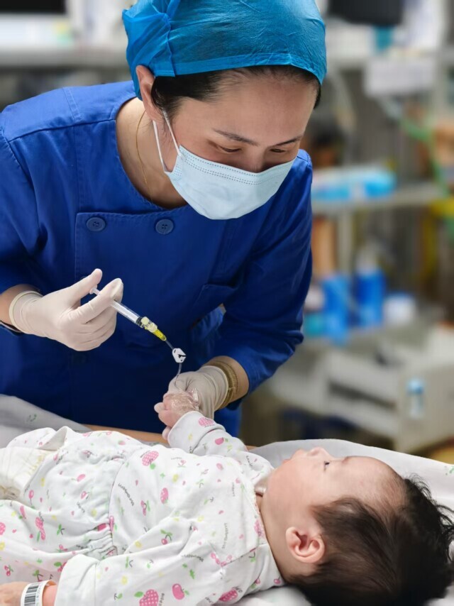 1500余个瞬间致敬身边的护士：护理是用生命温暖生命的艺术