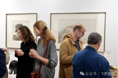 “绣”出国际范儿！这位非遗传承人携湘绣惊艳巴黎大皇宫