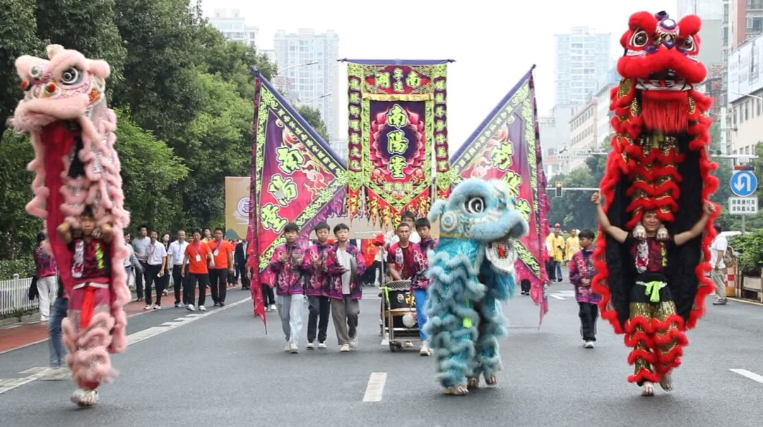 宁远：开展花车巡游暨文化踩街活动，展示舜德文化魅力