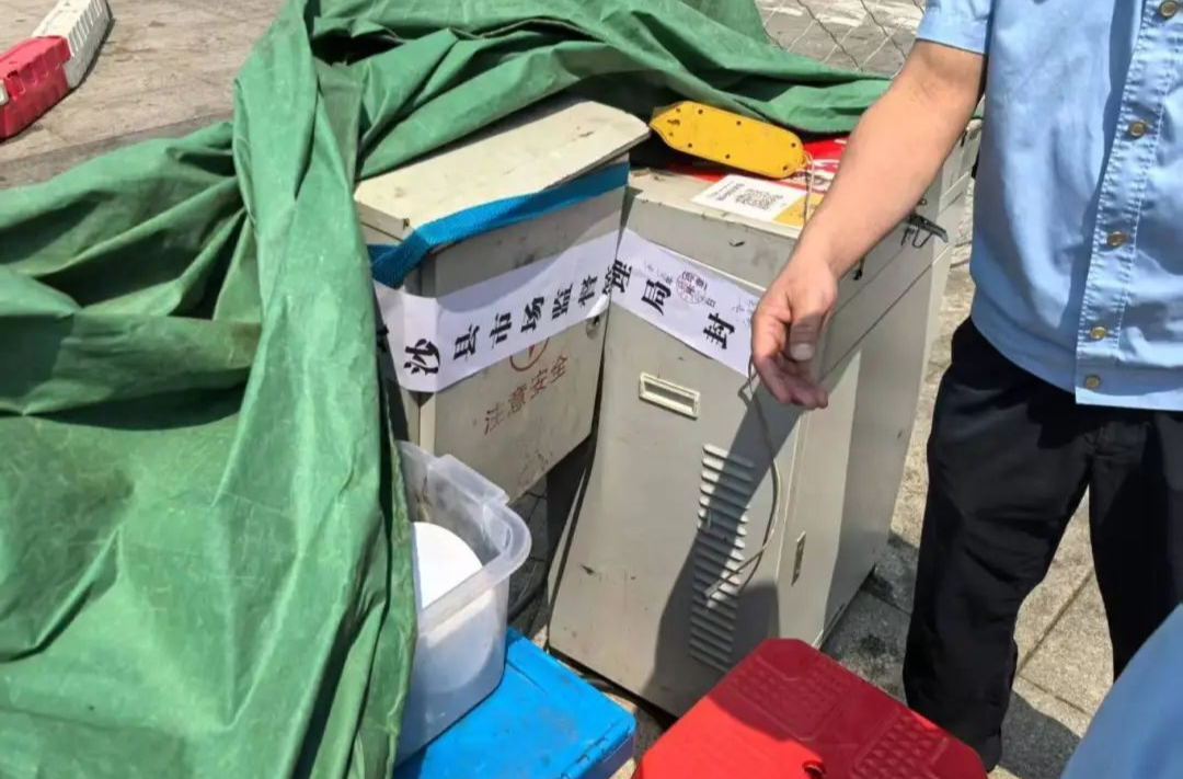 六一将至！集市、庙会上的移动游乐设施谨慎乘坐