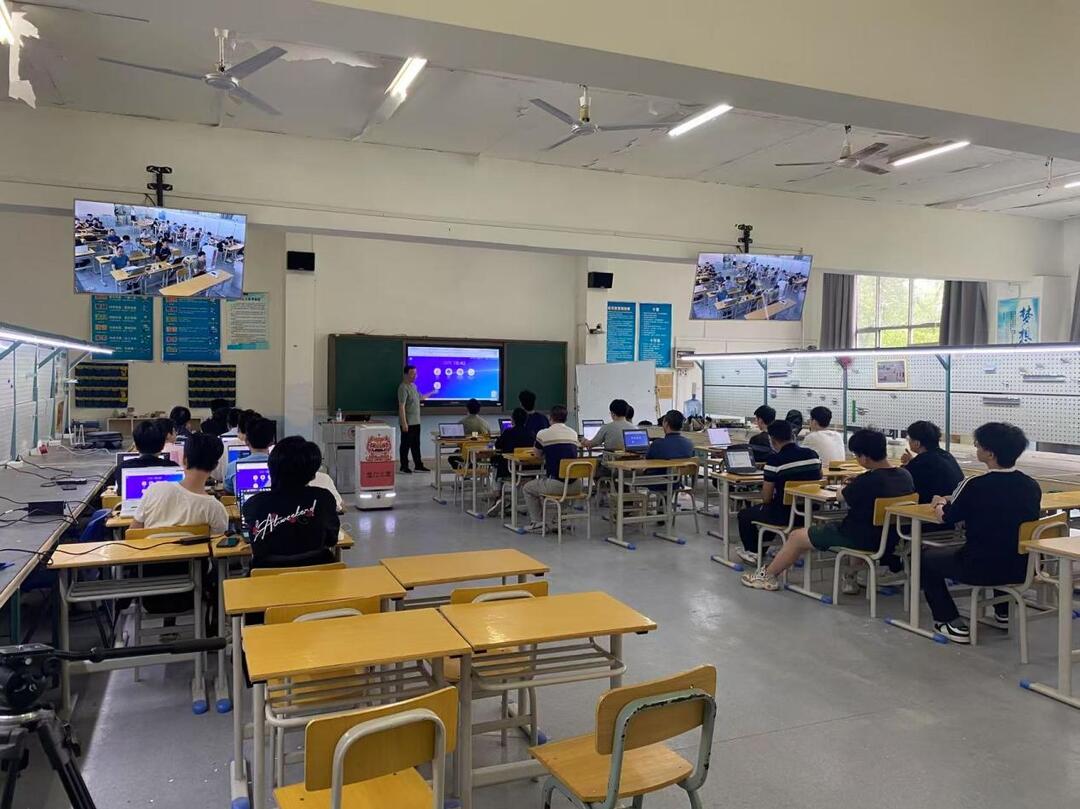 校企共育新工匠 产教融合谱新篇