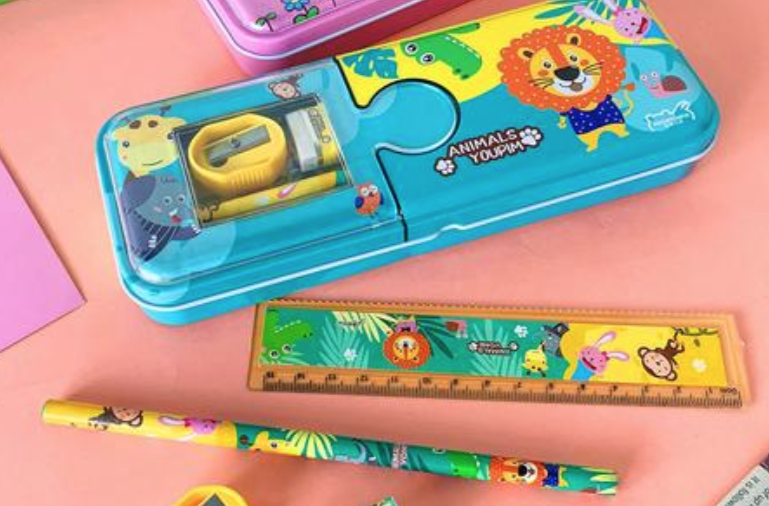 长沙海关检出5批不合格进口儿童用品 涉及儿童牛仔裤、童鞋、文具等