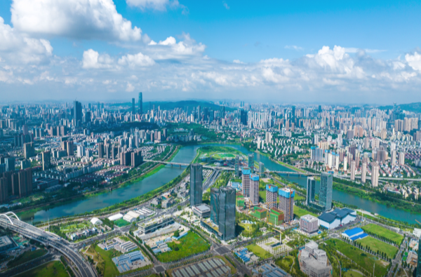 中国社会科学院长城学者郑有贵：一脉相承、与时俱进，促进民营经济持续、健康、高质量发展