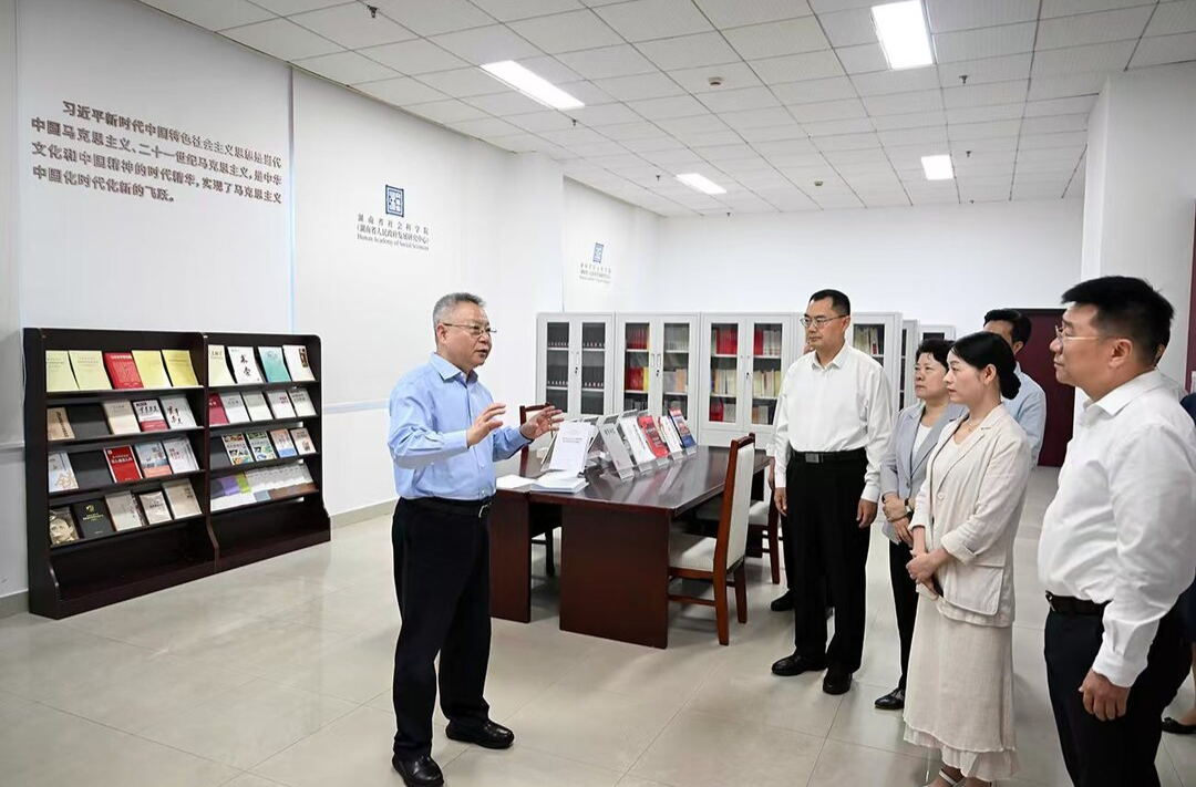 沈晓明围绕更好担负起新时代的文化使命开展“十五五”规划专题调研