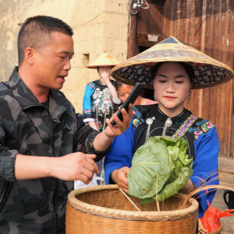 湘西州计划三年孵化万名电商主播@湖南日报