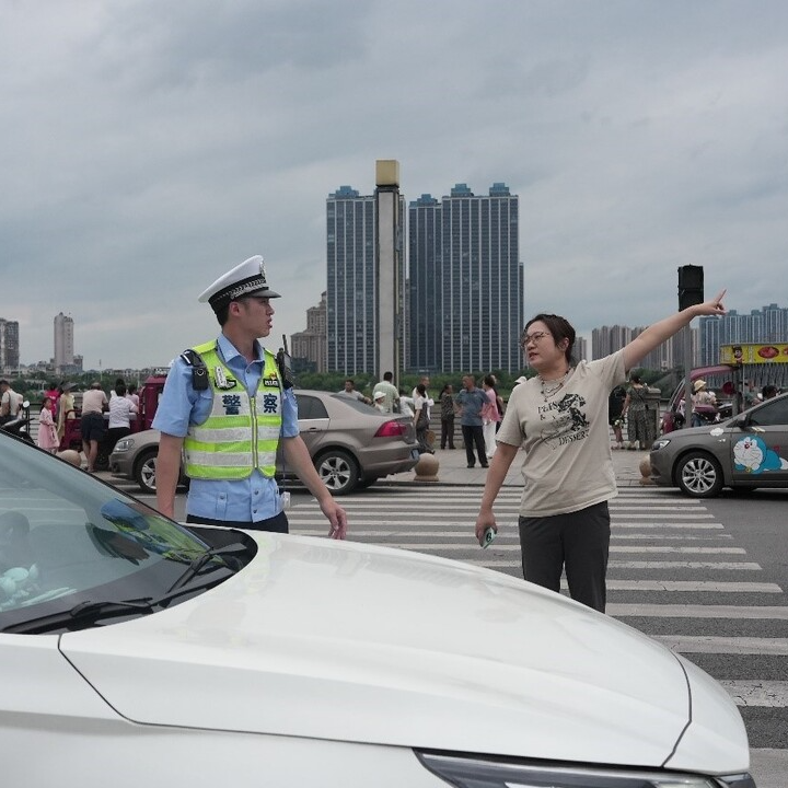 湘潭公安交警：奋楫竞渡，我护“舟”全