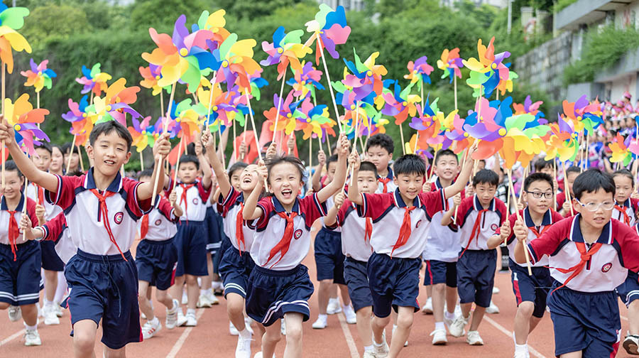 多彩活动迎“六一”
