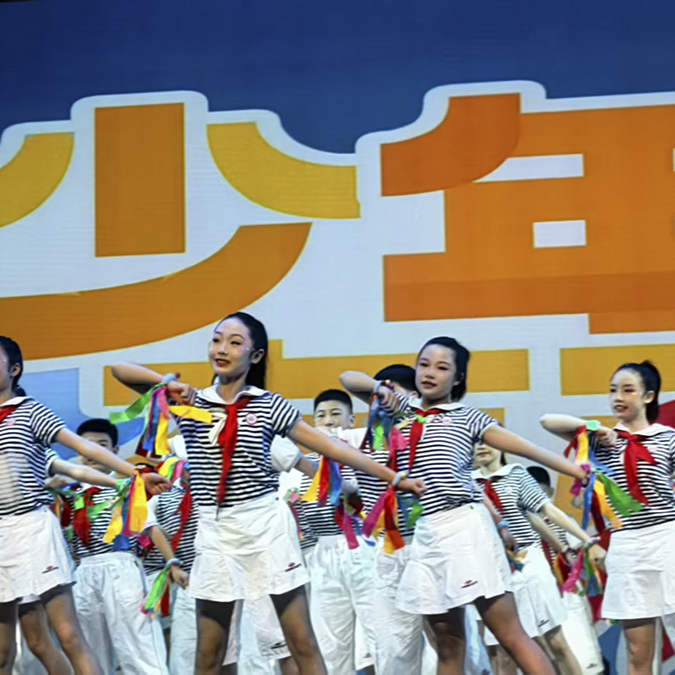 抓拍很真实 童趣是最美