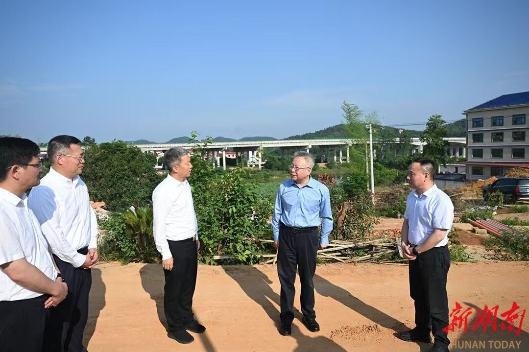 湖南日报｜沈晓明在涟水娄底段巡河