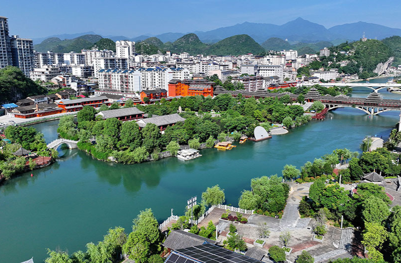 绿色发展靓县城